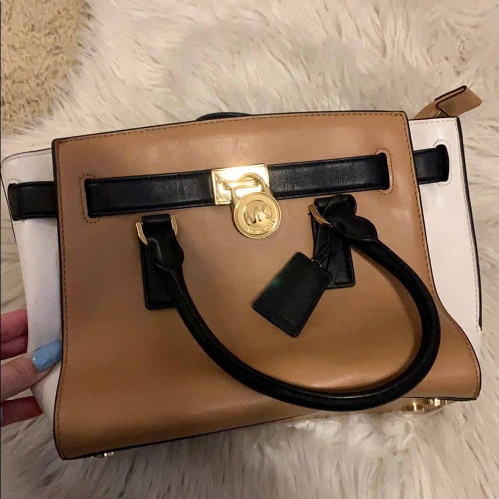 Micheal Kors Bag